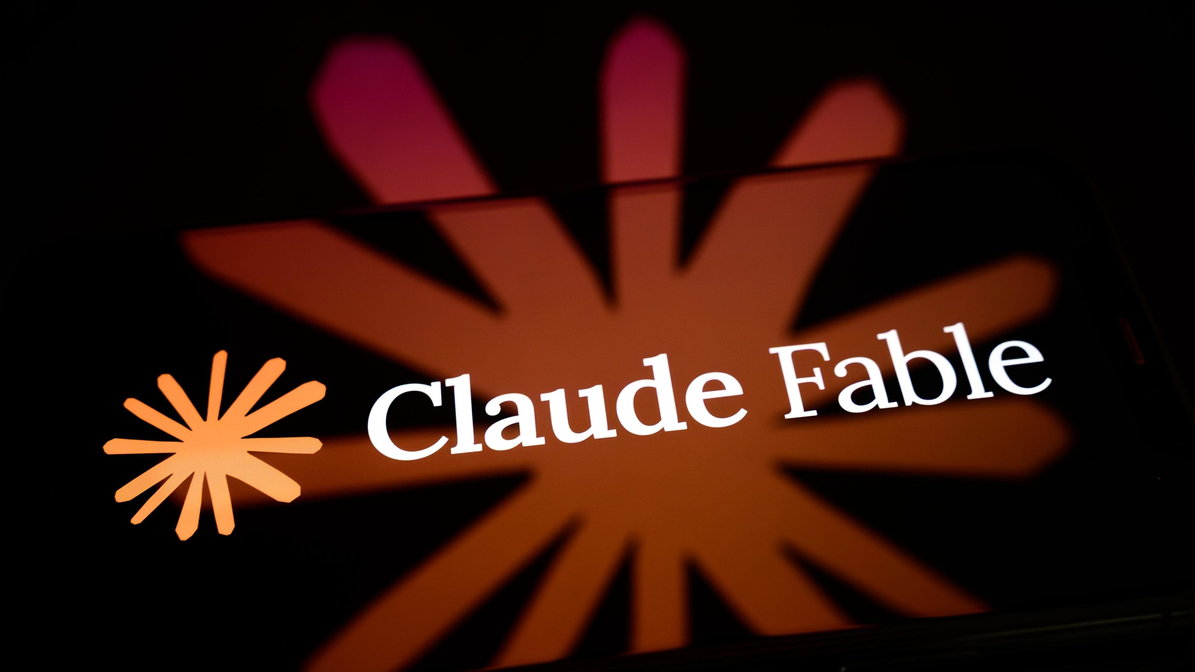 Anthropic prezanton një version publik të modelit më të fuqishëm AI, Claude Fable 5