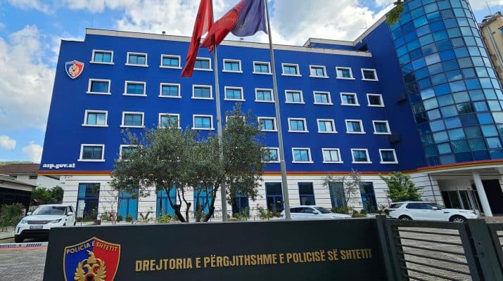 Policia kufizon qarkullimin e mjeteve të rënda për sezonin turistik, akset që do të preken nga 15 qershori deri më 15 shtator