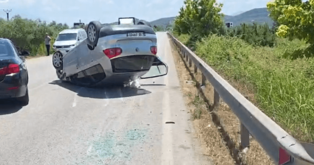 Makina përmbyset pas përplasjes në aksin Lushnjë–Berat, 6 të plagosur, mes tyre 3 fëmijë