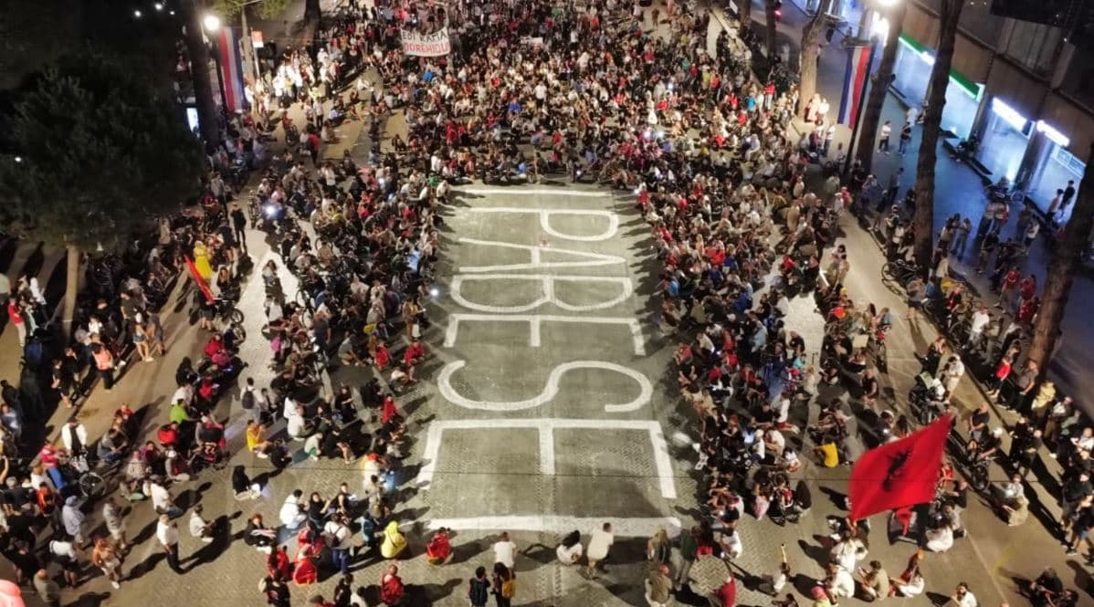 “Nuk ka besë për Ramën”- Sot dita e 57-të e revoltës popullore, qytetarët nuk dorëzohen: Kryeministri të dorëhiqet! Ndryshim sistemi